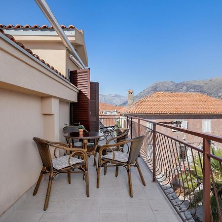 Apartments Pajovic Kotor Exteriör bild